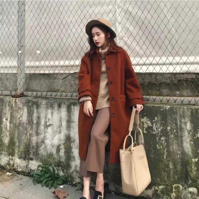 焦糖色大衣这5个风格搭配,减龄又高级,男友:可以剁手了