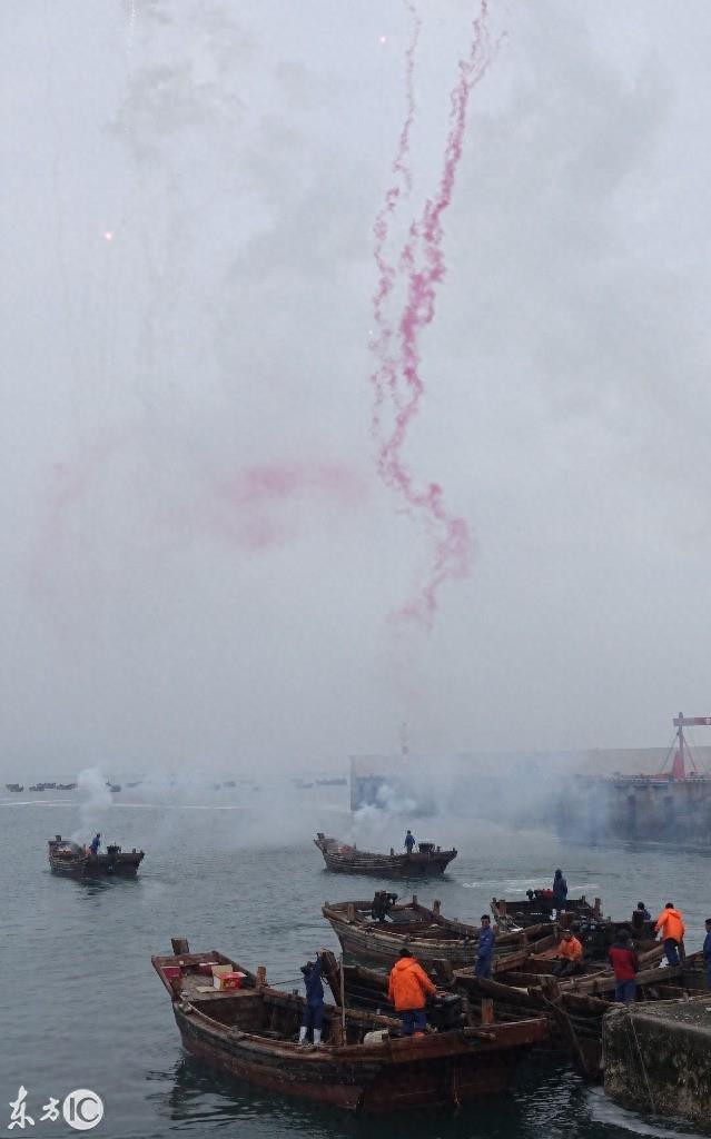 爆竹声声,烟火璀璨!辽宁省大连市金石滩首次举办海灯节活动