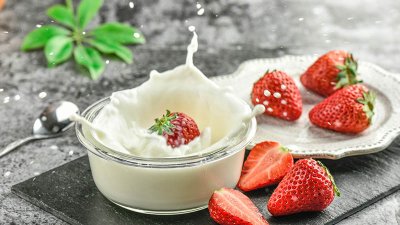 ​草莓什么时候种