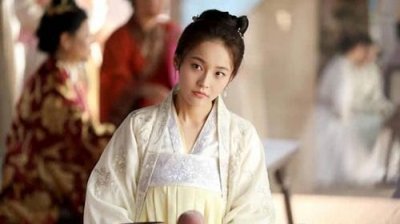 ​张佳宁我家那闺女带准继父上节目 张佳宁和张晓龙什么关系