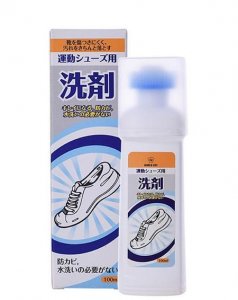 ​小白鞋怎么洗才能变白(小白鞋发黄了怎么清洗就可以变白)