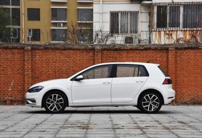 ​适合女生开的20万左右的车(适合女生的车型20万以下)