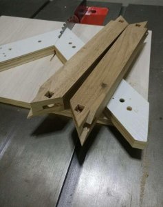 ​木工装修之实木电脑桌，有图有真相！