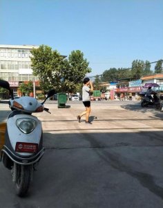 ​选择做留守妇女还是留守儿童(留守儿童与空巢老人)