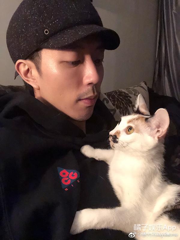 黑糖玛奇朵王子现在的样子(还记得黑糖玛奇朵里的小杰吗)(25)