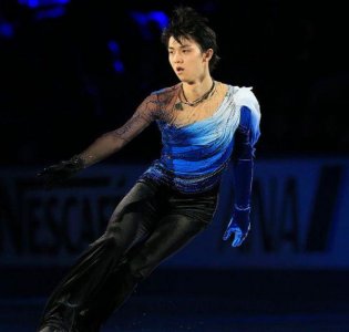 ​羽生结弦最舍不得删的几张照片，第4张是许多人的壁纸！