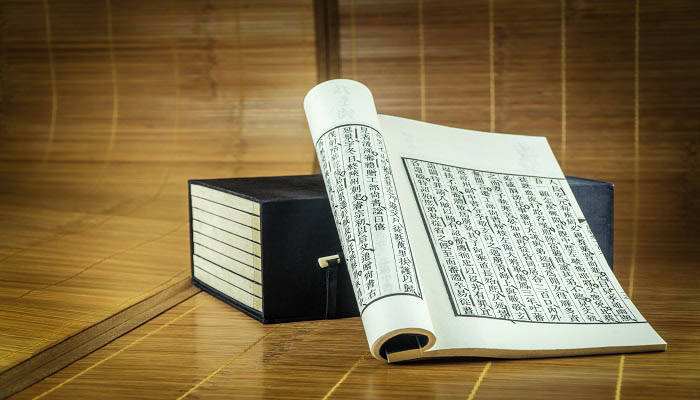 生当作人杰的下一句是什么 生当作人杰的下一句