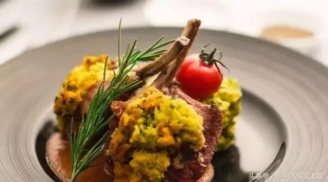 国内哪家航空公司的飞机年限短点(航空公司还有五星级的)(22)