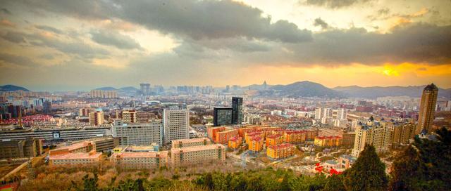 高校资助先进个人事迹(大连理工大学获评全国学生资助管理中心)(4)