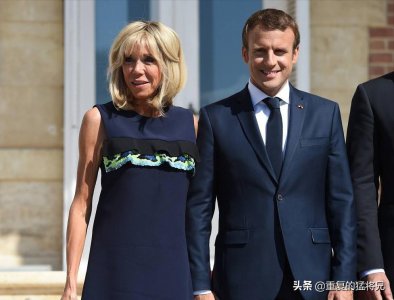 ​15岁的马克龙遇到39岁的布丽吉特，那一吻，两人缘定此生