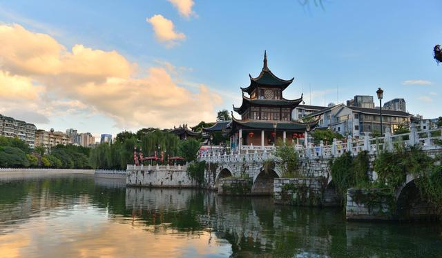 贵阳旅游必去的景点(这15个景点不容错过)(14)