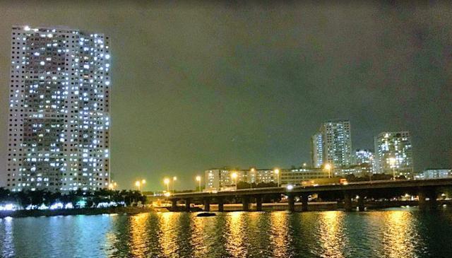 越南河内市黄梅郡、中国湖北省黄冈市黄梅县:前者人口密度高很多