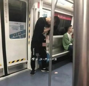 ​公共场合随地大小便，是个人素质问题还是社会问题引发争议！