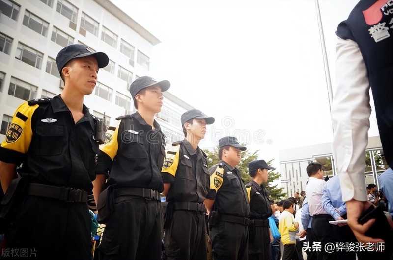 近视体检当兵竟然过了(近视手术几个学生都做过)