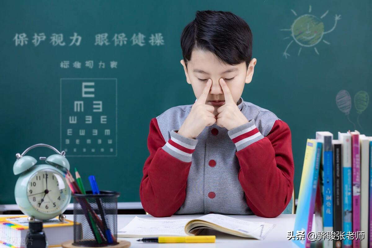 近视体检当兵竟然过了(近视手术几个学生都做过)