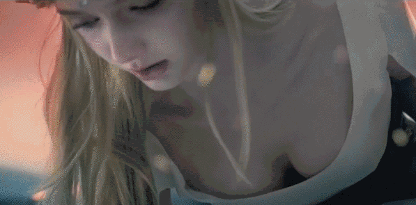 精灵再世小仙女——加拿大萨凡娜 · 布莱德逆天迷人颜值