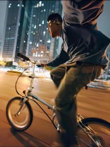 ​标题：骑行减肥记：我如何一个月内减掉10斤肉