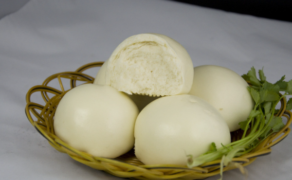 热馒头怎么不被水泡湿,用锅热馒头怎样不使馒头起水泡呢图9