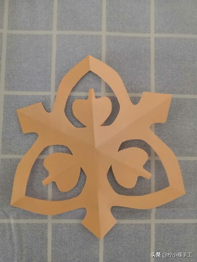 剪纸儿童简单又好看的(适合初学儿童的10种简单剪纸)(16)