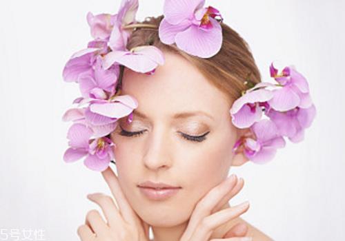 刷完牙吃东西觉得苦是怎么回事？可能是身体的警示