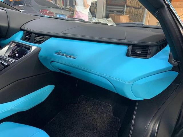 成全最后的跑车梦,怒提兰博基尼AventadorLP700-