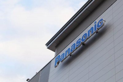 ​日本企业在中国，数量超过 5 万家，投资近万亿