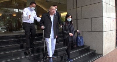 ​大儿子分家少的原因：甘比家人用肾救刘銮雄？姐妹已进公司核心