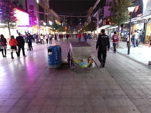 深圳的小东门-西乡步行街