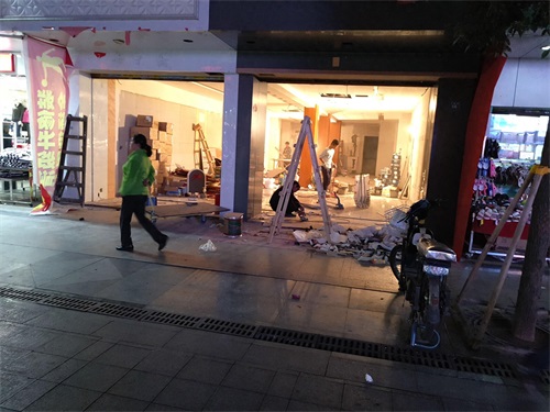 深圳的小东门-西乡步行街