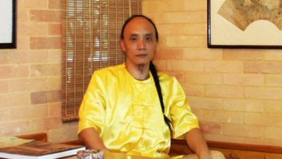 ​州迪是谁的后代和溥仪啥关系？他是大骗子吗？