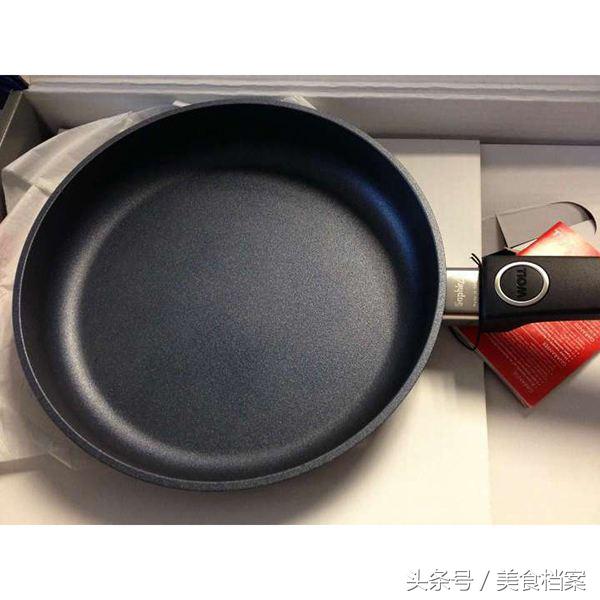 怎样炸鱼不粘锅不掉皮（炸鱼的11个技巧和方法）