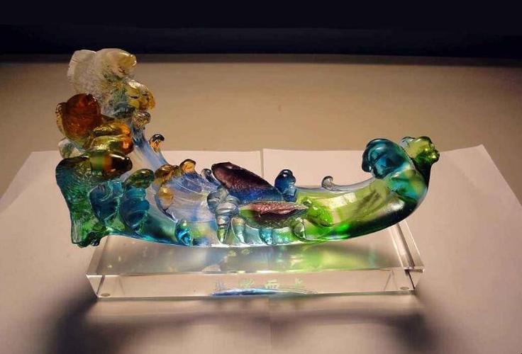 琉璃什么意思（琉璃的意思）