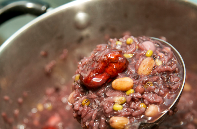 为什么吃腊八粥：人们为什么喜欢吃腊八粥