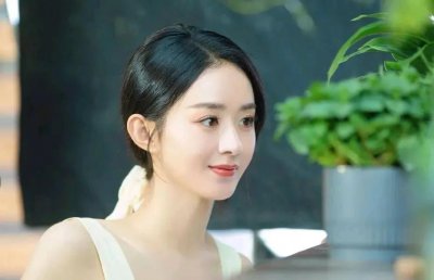 ​美女演员赵丽颖豪宅曝光，普通人直呼一辈子也买不起