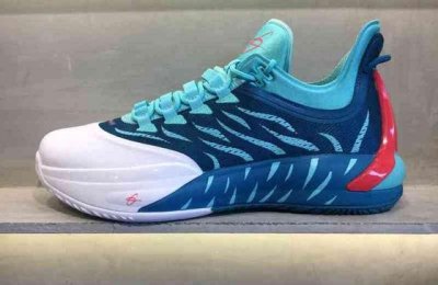 ​全网吹爆的国产球鞋？海沃德1代实战测评