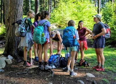 ​词汇辨析：problem 和 issue 虽然跟“问题”相关，但却有很大的不同