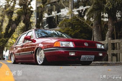 ​桑塔纳2000有没有引起你的丝丝回忆？