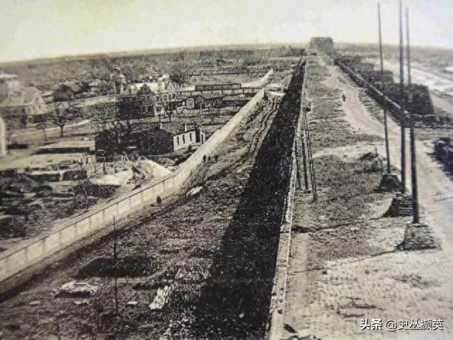 罕见的清末北京城老照片：图七是中南海紫光阁