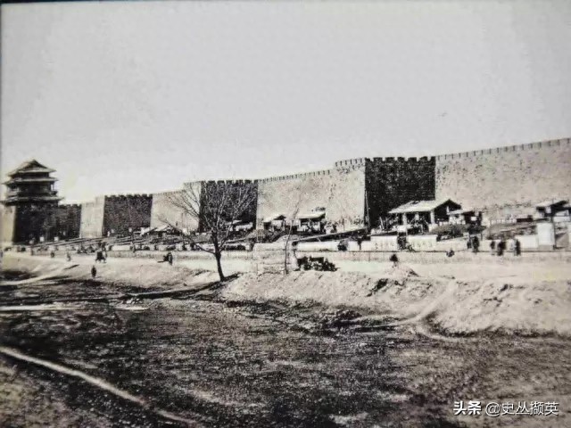 罕见的清末北京城老照片：图七是中南海紫光阁