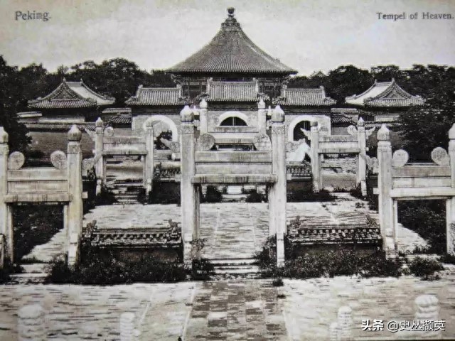 罕见的清末北京城老照片：图七是中南海紫光阁