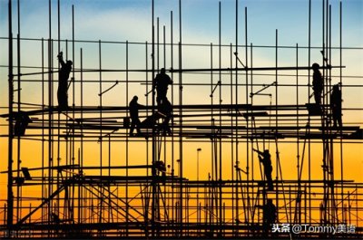 ​每天记一个单词（第3386）infrastructure