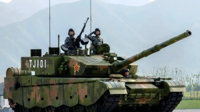 ​中国99A式主战坦克，当之无愧的陆战之王，究竟有多厉害？