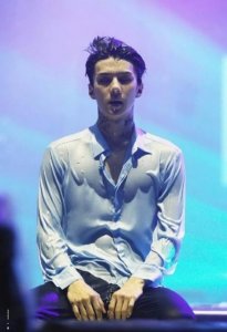 ​吴世勋贵族精致男神man爆，胸肌撩人帅的很嚣张！