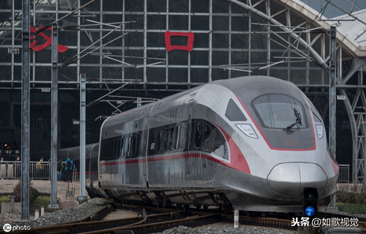 湖北汉十高铁全线通车，全长399公里总投资527.5亿元，开创新模式
