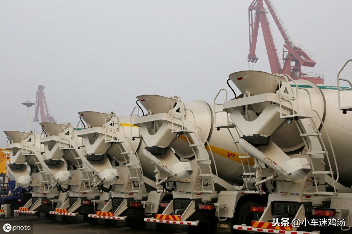 精心挑选的一波工程车美图，喜欢吗？