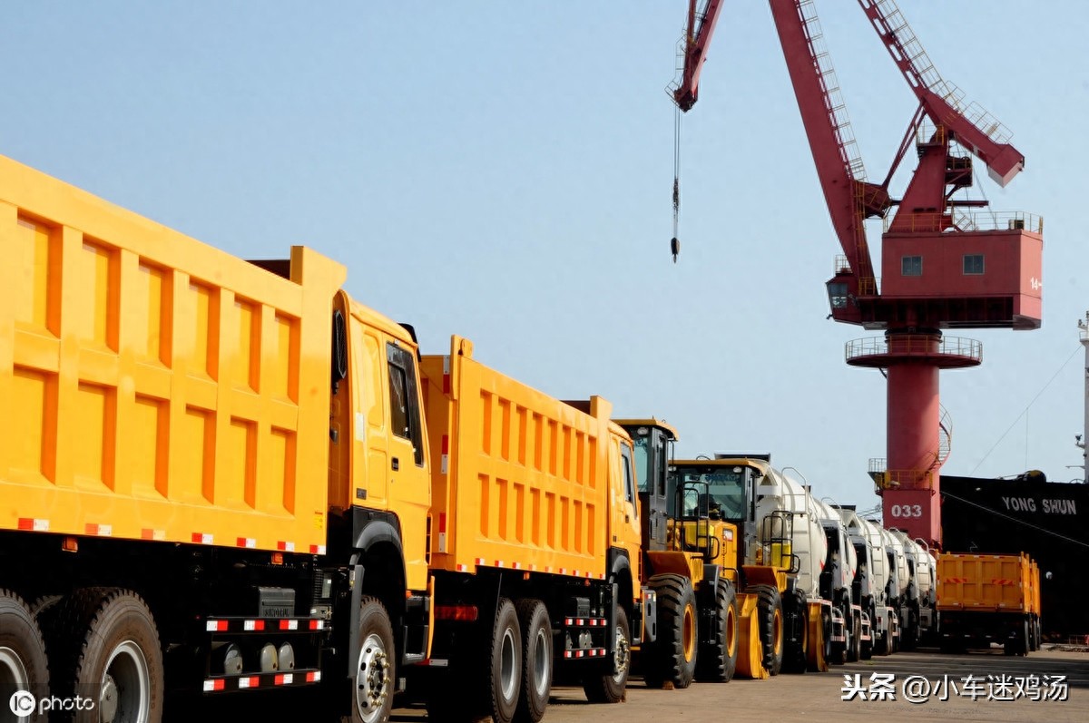精心挑选的一波工程车美图，喜欢吗？