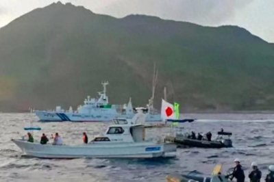 ​中日钓鱼岛海域紧张对峙，国际目光聚焦