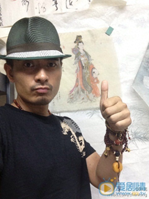 极品好男人陈龙演艺着帽子人生