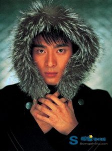 ​极品好男人陈龙演艺着帽子人生