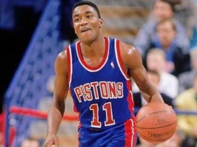 ​教科书式运球，两届总冠军球员，“微笑刺客”——伊塞亚·托马斯